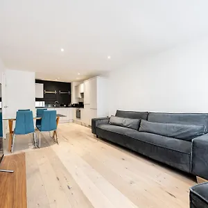  Apartment Luxury By Ocean Village Marina